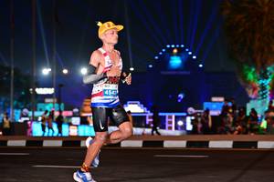 BIB: 454
                            <button type="button" onclick="openModal(15047406)" class="btn btn-primary btn-sm float-right btn-popup" data-toggle="modal" data-target=".modal-high-quality">
                        <i class="fas fa-shopping-cart"></i> Add to Cart
                    </button>
                                            <button type="button" onclick="isThisMe(15047406, true)" class="btn btn-success btn-sm float-right btn-popup btn-isme hidden" data-toggle="tooltip" data-placement="bottom" title="นี่คือรูปของคุณใช่ไหม คลิกที่นี่เพื่อเอาเข้าอัลบั้ม">
                        <i class="fas fa-plus"></i> Add to album
                    </button>
                    <button type="button" onclick="isThisMe(15047406, false)" class="btn btn-warning btn-sm float-right btn-popup btn-isnotme hidden">
                        <i class="fas fa-ban"></i> Remove from album
                    </button>